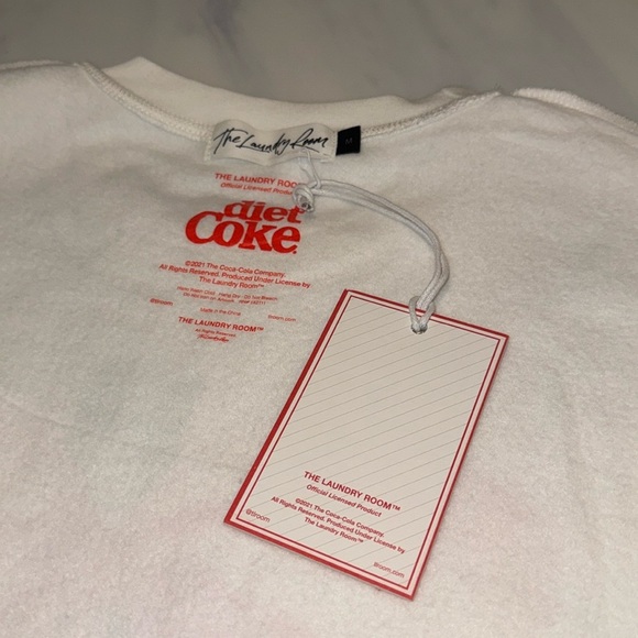 NWT The Laundry Room Women’s Diet Coke Bow Classic Crewneck Sweatshirt White M - Picture 8 of 9